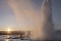 P3140433-1Geysir